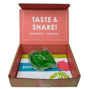 Raddish Kids Tropical Paradise Juicer Green Silicon Recipes Patch NEW